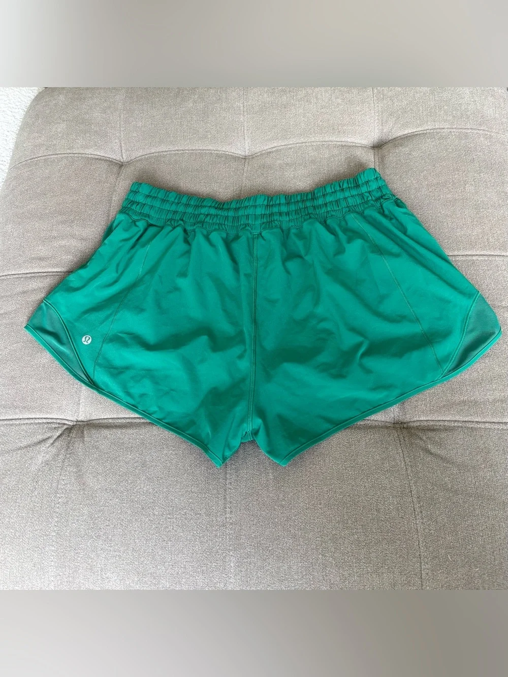 Lululemon Women’s Hotty Hot High-Rise Lined Shorts 2.5